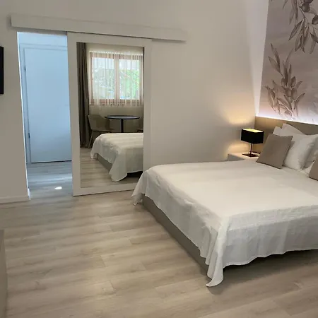 By The Sea Mali Losinj * Veli Losinj