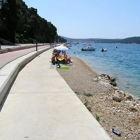 By The Sea Mali Losinj Appartamento