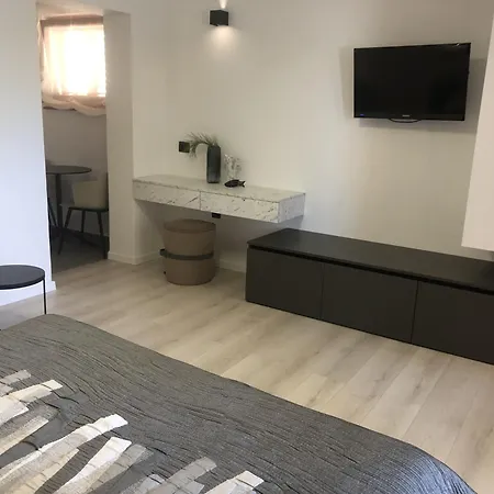 By The Sea Mali Losinj Appartamento Lussingrande