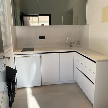 By The Sea Mali Losinj Appartamento Lussingrande