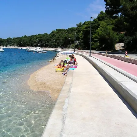 By The Sea Mali Losinj Veli Lošinj