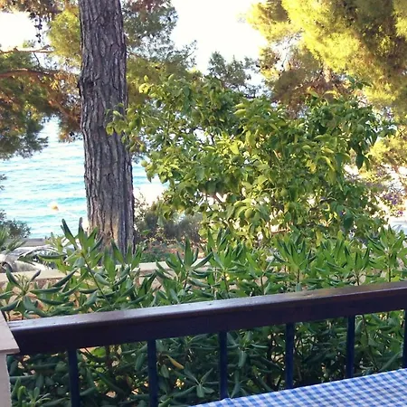 By The Sea Mali Losinj Apartament *