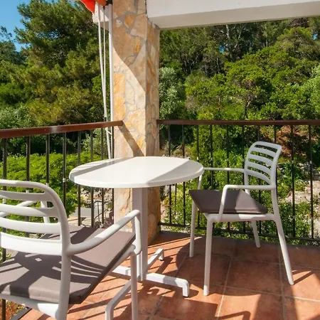 By The Sea Mali Losinj