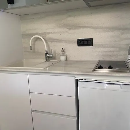 Apartman By The Sea Mali Losinj