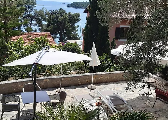 Apartment By The Sea Mali Losinj Veli Lošinj